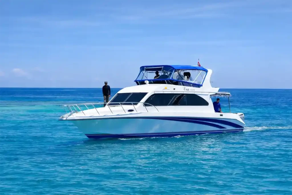 Full Day Trip to Komodo National Park by Speedboat